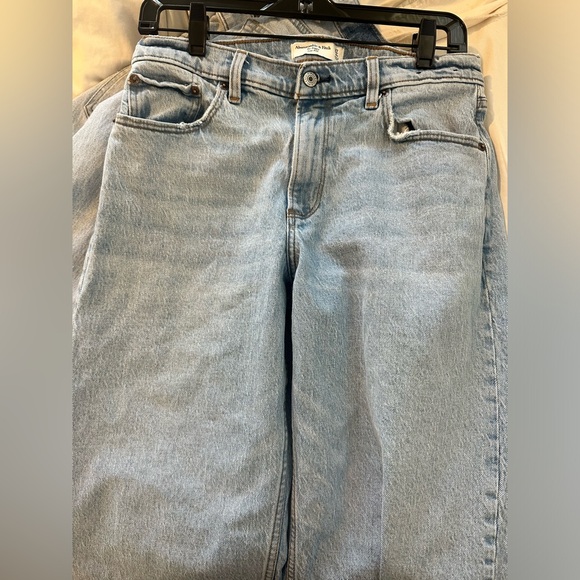 CURVE LOVE LOW RISE BAGGY JEAN. Medium tinted - Picture 7 of 8